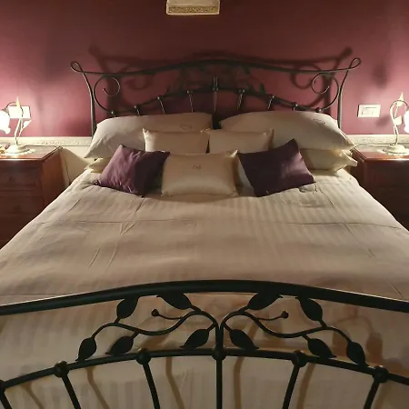 Serena Bed and breakfast 3*