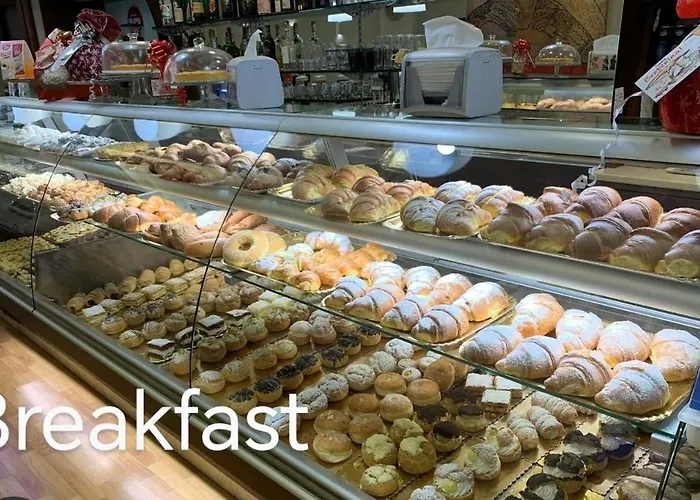 Serena Bed & Breakfast 3*